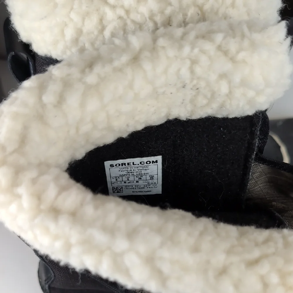 Sorel Black Waterproof Lace-Up Boots Women Size 8 - Picture 7 of 9